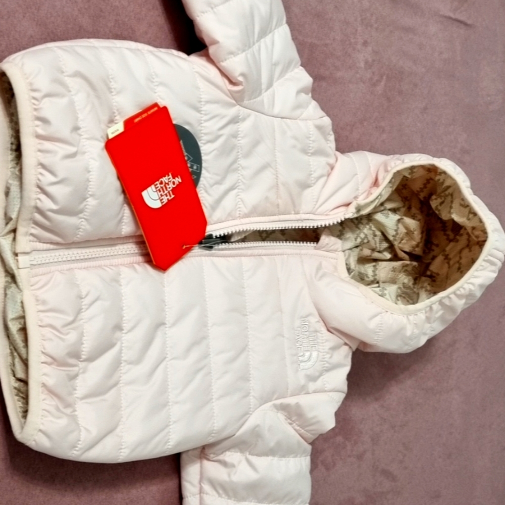 The North face infants Rev perrito jacket